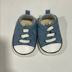 GAP Light Blue Canvas Baby Sneakers with White Toe